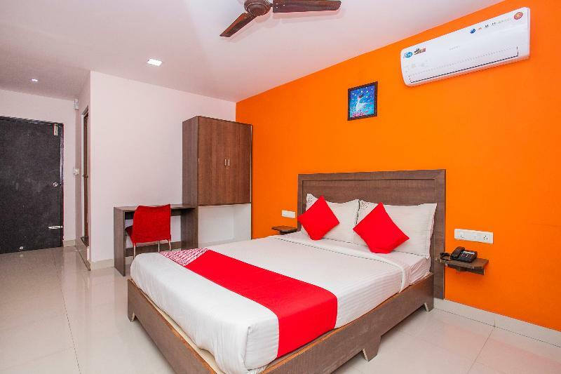 Capital O 5683 Ss Suites Bangalore Bagian luar foto