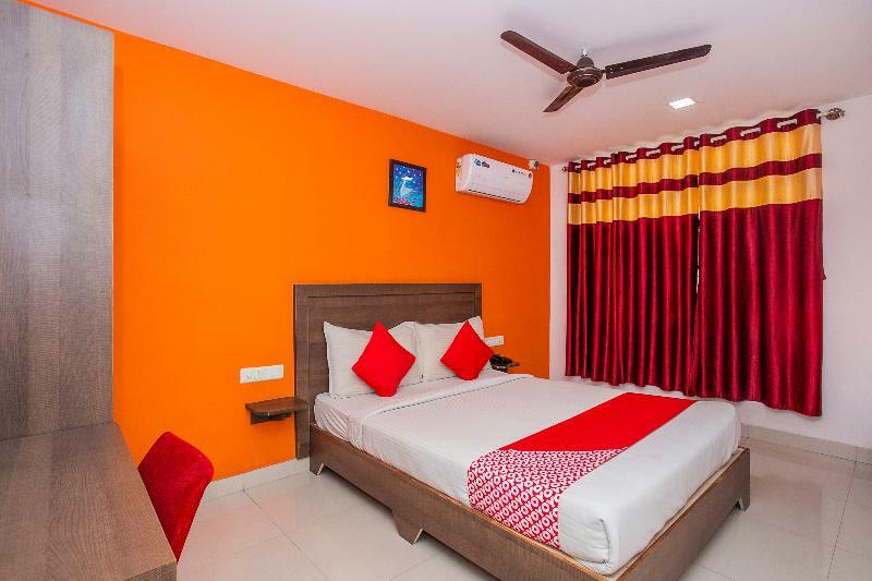 Capital O 5683 Ss Suites Bangalore Bagian luar foto